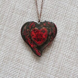 Červený náhrdelník srdce na řetízku